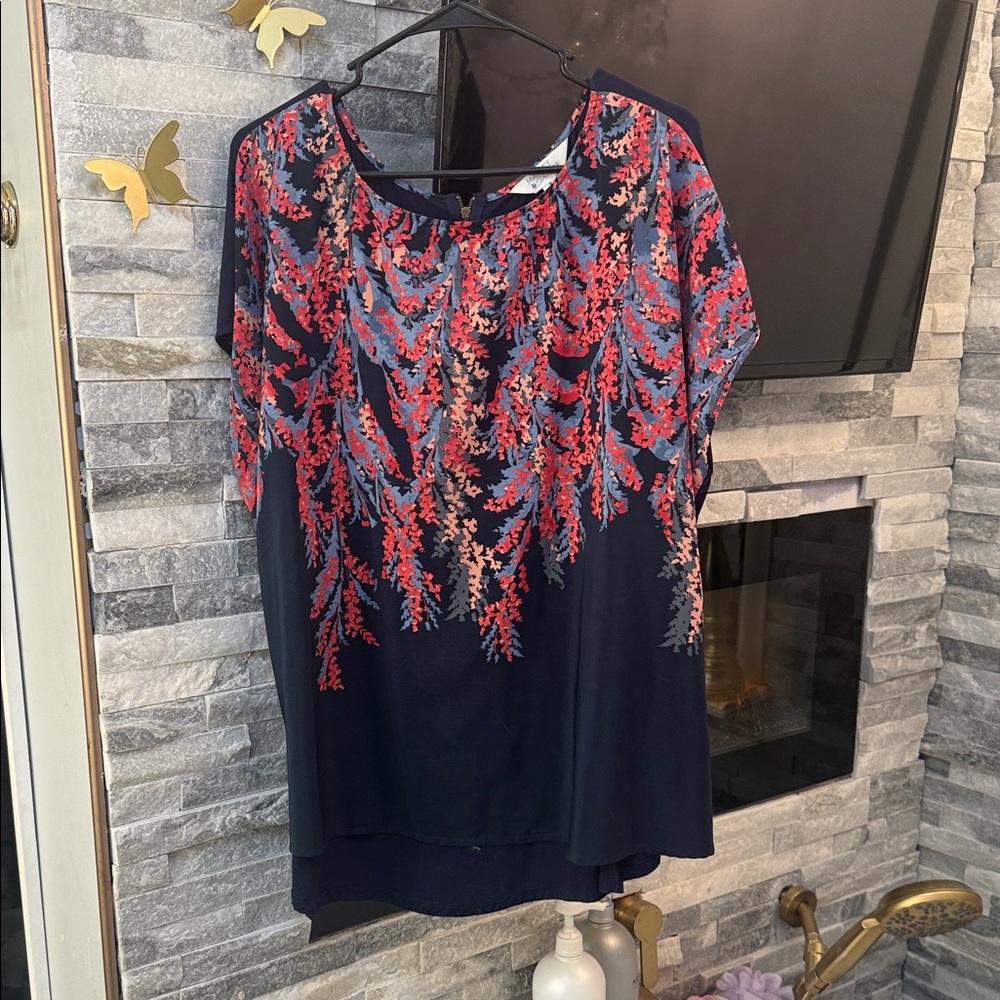 Chic Navy Floral Blouse